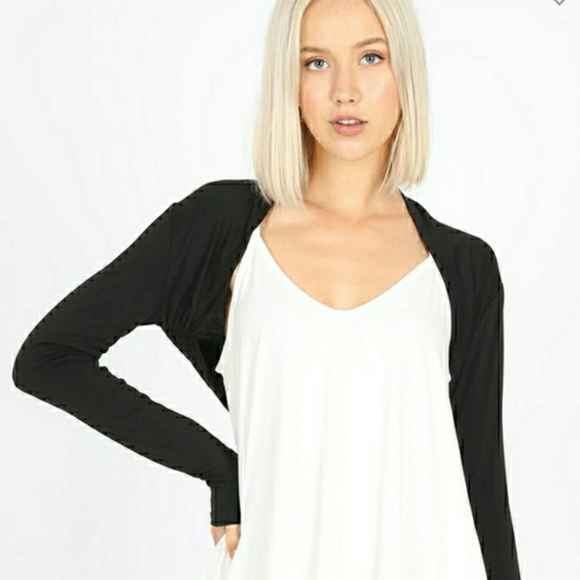 SOFT and COMFY Luxe Bolero Cover with Ruched siding - Picture 3 of 7